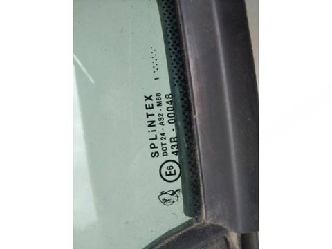 Форточка передняя правая Peugeot 307, 2001 г., арт. 50020290, фото 2