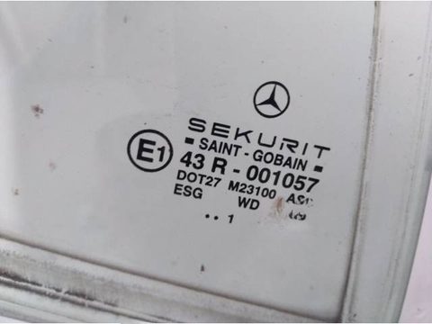 Форточка передняя правая Mercedes A W168, 2001 г., арт. 50020580, фото 2