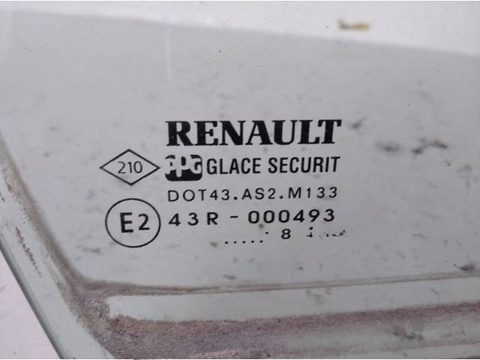 Форточка передняя правая Renault Scenic, 2000 г., арт. 50020707, фото 2