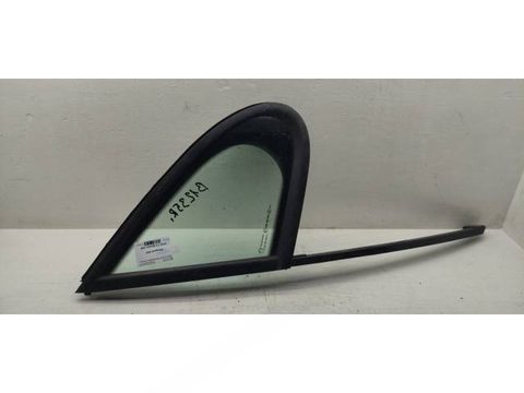 Форточка передняя правая Peugeot 207, 2010 г., арт. 50032377