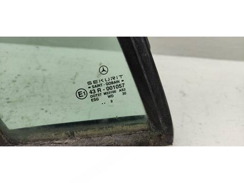 Форточка передняя правая Mercedes A W168, 2002 г., арт. 50048786, фото 2