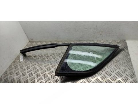 Форточка передняя правая Citroen C3, 2011 г., арт. 50055775