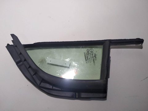 Форточка передняя правая Toyota Yaris, 2005 г., OEM 6810152030, арт. 53504519, фото 3