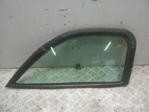 Форточка передняя правая Renault Master, 1998 г., арт. 54212096