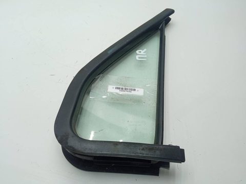 Форточка передняя правая Suzuki Wagon R, 1998 г., арт. 54457936