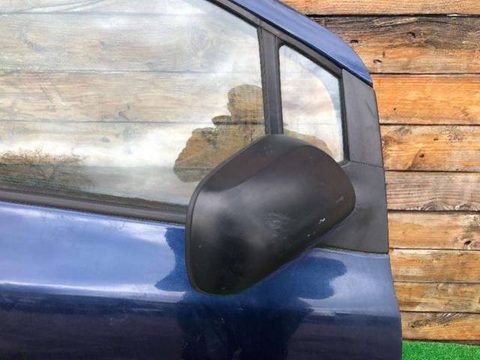 Форточка передняя правая Toyota Yaris, 2006 г., арт. 57329647