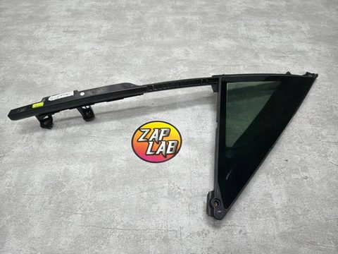 Форточка передняя правая Porsche Panamera 971-2, 2022 г., OEM 971845114K, арт. 6562