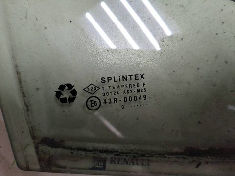 Форточка передняя правая Nissan Primastar I, 2001 г., OEM 8028600QAB, арт. 8412239, фото 2