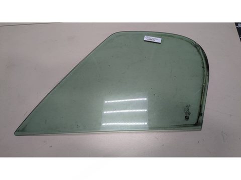 Форточка передняя правая Opel Vivaro A, 2001 г., OEM 4408043, арт. 8459167