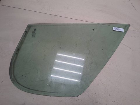 Форточка передняя правая Nissan Primastar I, 2001 г., OEM 8028600QAB, арт. 8833117
