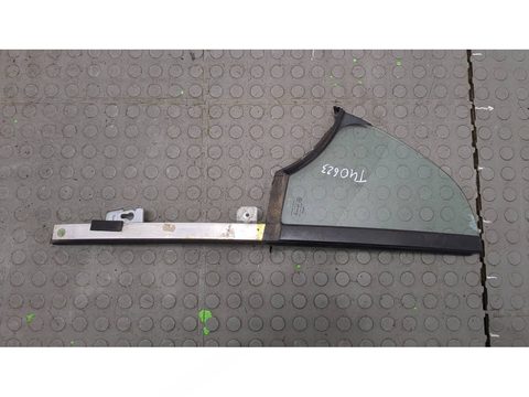 Форточка передняя правая Smart Fortwo I, 1998 г., OEM Q0000558V013C41A00, арт. 9165893