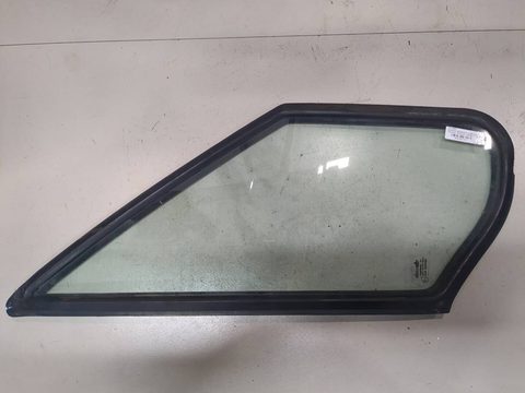 Форточка передняя правая Citroen Jumper I, 1994 г., OEM 926544, арт. 9265757