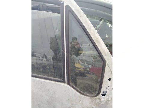 Форточка передняя правая Peugeot Boxer, 2001 г., арт. B110039715