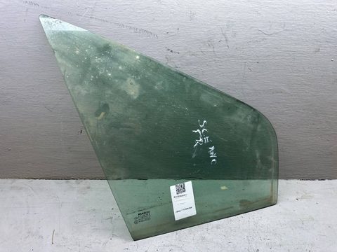 Форточка передняя правая Renault Scenic, 1996 г., OEM 7700828359, арт. B113599364