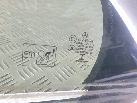 Форточка задняя левая Mercedes C W205, 2014 г., OEM A2057300055, арт. 10095, фото 5