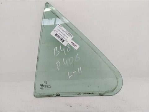 Форточка задняя левая Peugeot 406, 1995 г., арт. 10126938
