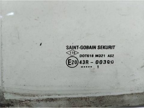 Форточка задняя левая Renault Logan, 2005 г., арт. 10126966, фото 2