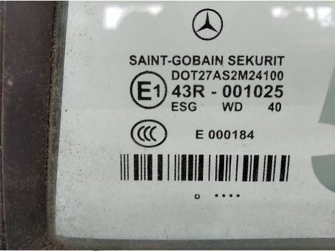 Форточка задняя левая Mercedes E W211, 2008 г., арт. 10127035, фото 2