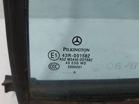 Форточка задняя левая Mercedes C W203, 2005 г., арт. 10300653, фото 2