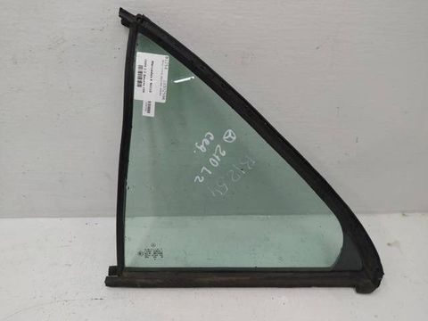 Форточка задняя левая Mercedes E W210, 1999 г., арт. 10302596
