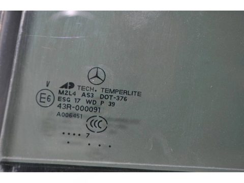 Форточка задняя левая Mercedes ML W164, 2005 г., OEM A1647302555, арт. 122423, фото 2