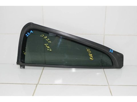 Форточка задняя левая Nissan Armada TA60, 2004 г., OEM 822637S000, арт. 122561
