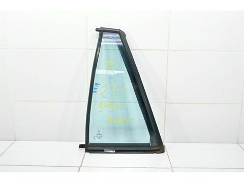 Форточка задняя левая Mercedes R, 2005 г., OEM A2517301155, арт. 122568