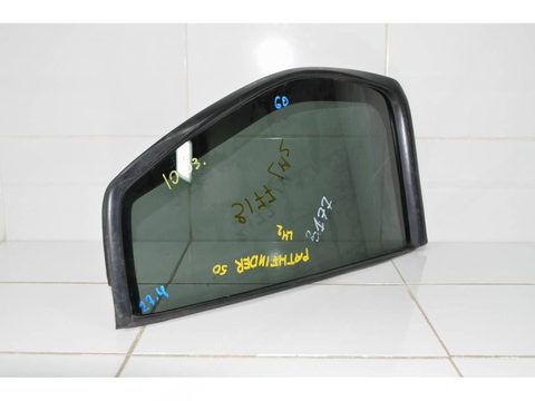 Форточка задняя левая Nissan Pathfinder R50, 2001 г., OEM 822632W300, арт. 122583, фото 5
