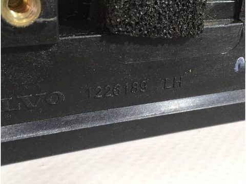 Форточка задняя левая Volvo XC90, 2019 г., OEM 1226189, арт. 12422, фото 13