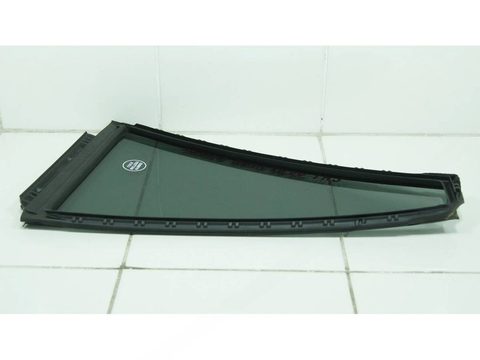 Форточка задняя левая Toyota RAV4 XA50, 2018 г., OEM 681240R130, арт. 137150, фото 14
