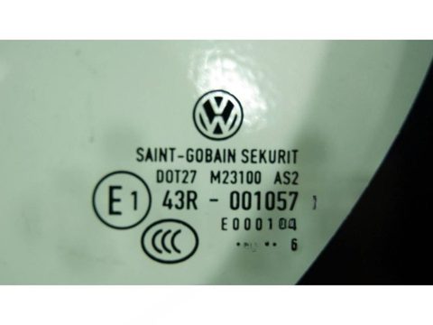Форточка задняя левая Volkswagen Golf 5G1, 2016 г., OEM 5G6845213B, арт. 142824, фото 9