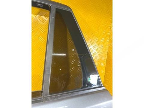 Форточка задняя левая Land-Rover Range Rover Sport, 2010 г., OEM LR021079, арт. 194774
