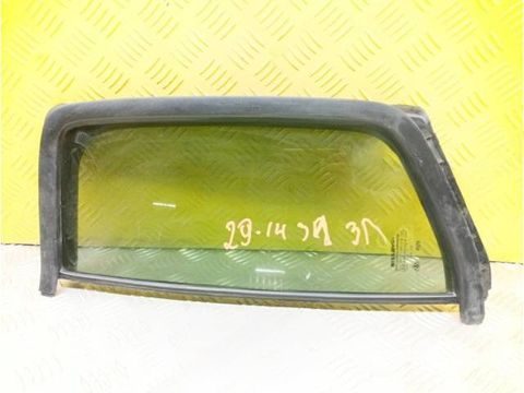Форточка задняя левая Nissan Navara, 2012 г., OEM 82263EB320, арт. 203672