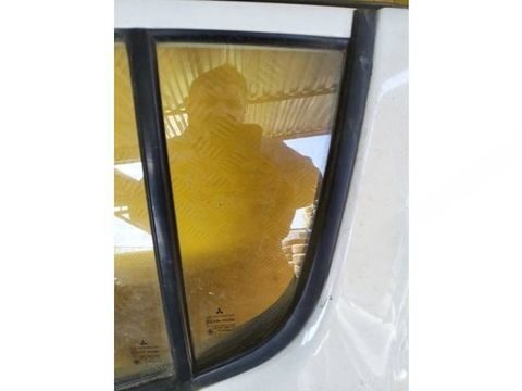 Форточка задняя левая Mitsubishi L200, 2010 г., OEM MN136793, арт. 210361