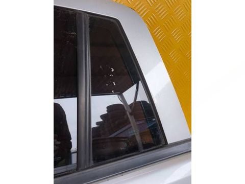Форточка задняя левая Dodge Caliber, 2008 г., OEM 5191237AB, арт. 211124