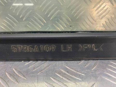 Форточка задняя левая Mitsubishi Pajero Sport, 2011 г., OEM 5740A207, арт. 212950, фото 3