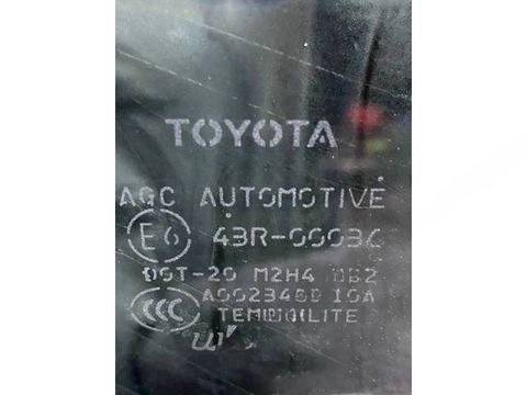 Форточка задняя левая Toyota Land Cruiser, 2010 г., OEM 6812460290, арт. 213431, фото 2