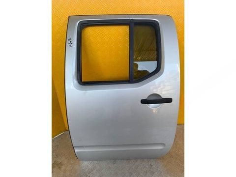 Форточка задняя левая Nissan Navara, 2008 г., OEM 82263EB320, арт. 223086