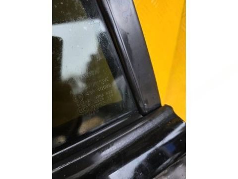 Форточка задняя левая Toyota Land Cruiser Prado, 2011 г., OEM 6812460340, арт. 227222, фото 2
