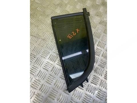 Форточка задняя левая Mitsubishi L200, 2010 г., OEM MN136793, арт. 234757