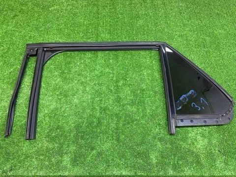 Форточка задняя левая Ford Explorer U625, 2020 г., OEM LB5Z7825767A, арт. 25976