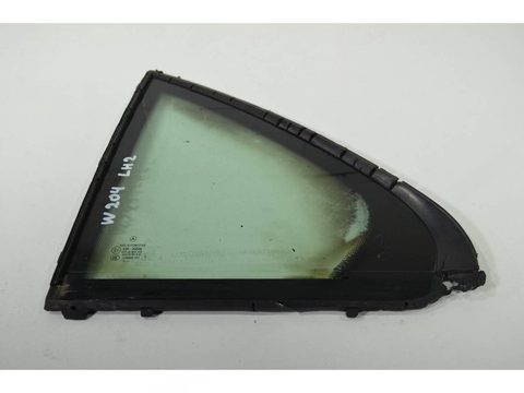 Форточка задняя левая Mercedes C W204, 2012 г., OEM 2047303500, арт. 33766
