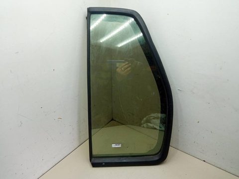 Форточка задняя левая Nissan Pathfinder, 1997 г., арт. 54181824