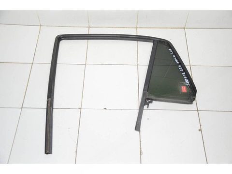 Форточка задняя левая Hyundai Santa Fe CM, 2008 г., OEM 834170W020, арт. 60944