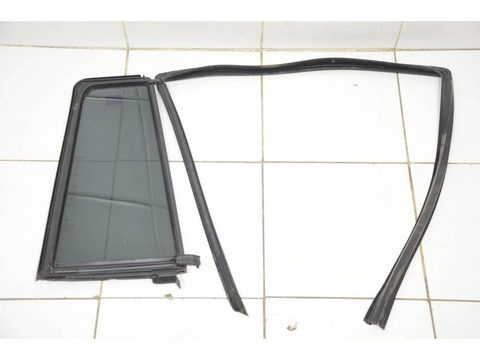 Форточка задняя левая Mercedes GL X164, 2007 г., OEM A1647301355, арт. 60975, фото 4