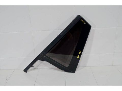 Форточка задняя левая BMW X1 F48, 2014 г., OEM 51377405605, арт. 72021