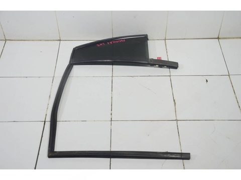 Форточка задняя левая Chrysler Pacifica CS, 2004 г., OEM 5102345AA, арт. 96787