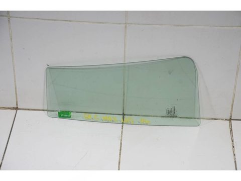 Форточка задняя левая Ford Grand C-Max BH, 2014 г., OEM 1697801, арт. 96948
