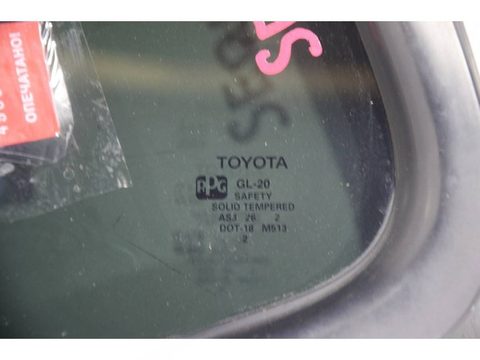 Форточка задняя левая Toyota Sequoia UCK45, 2003 г., OEM 681240C020, арт. 96949, фото 3