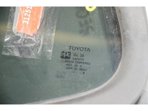 Форточка задняя левая Toyota Sequoia UCK45, 2002 г., OEM 681240C020, арт. 96951, фото 3